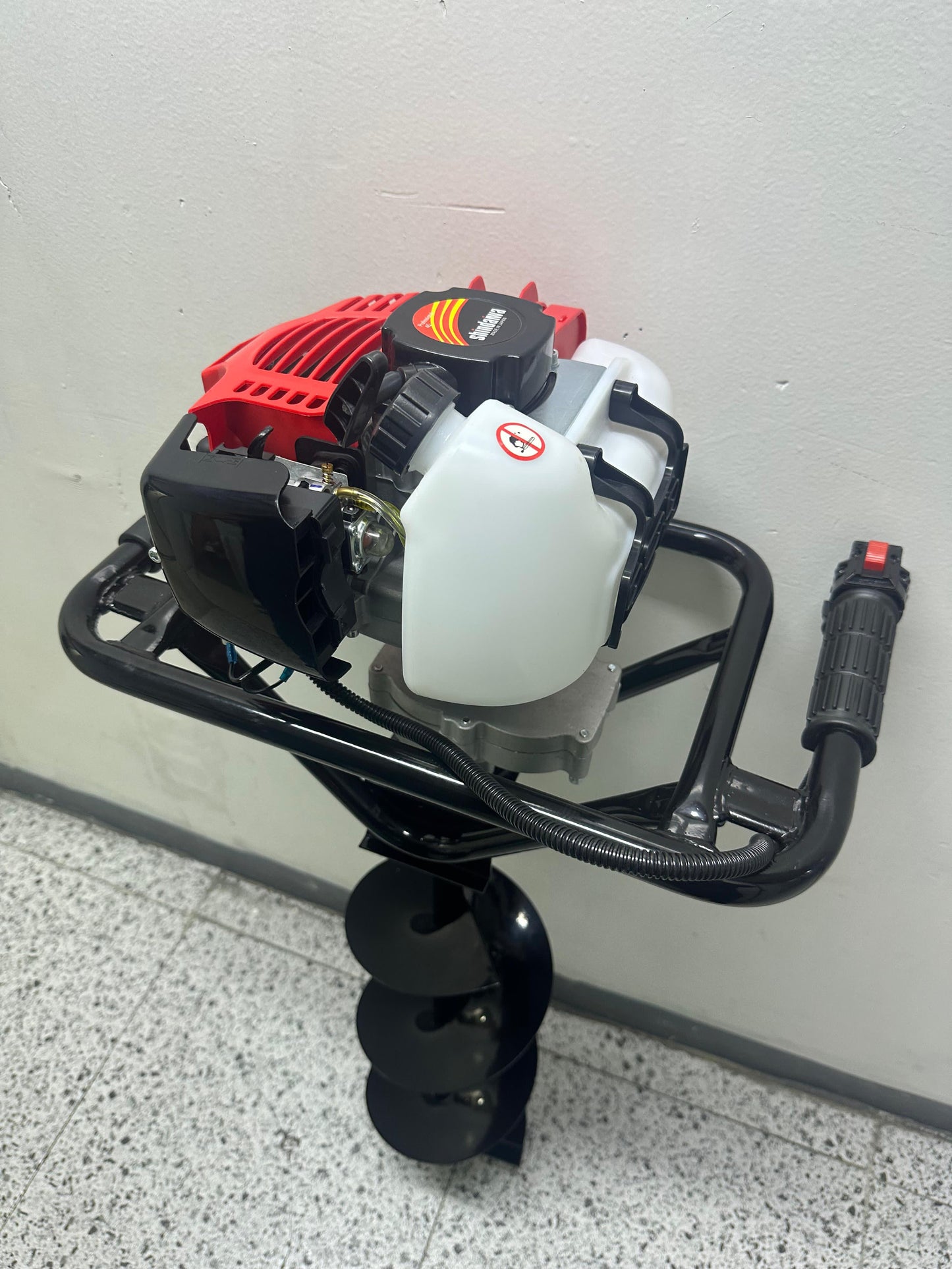 Hoyadora de Motor 3 HP – 2 Tiempos Shindaiwa