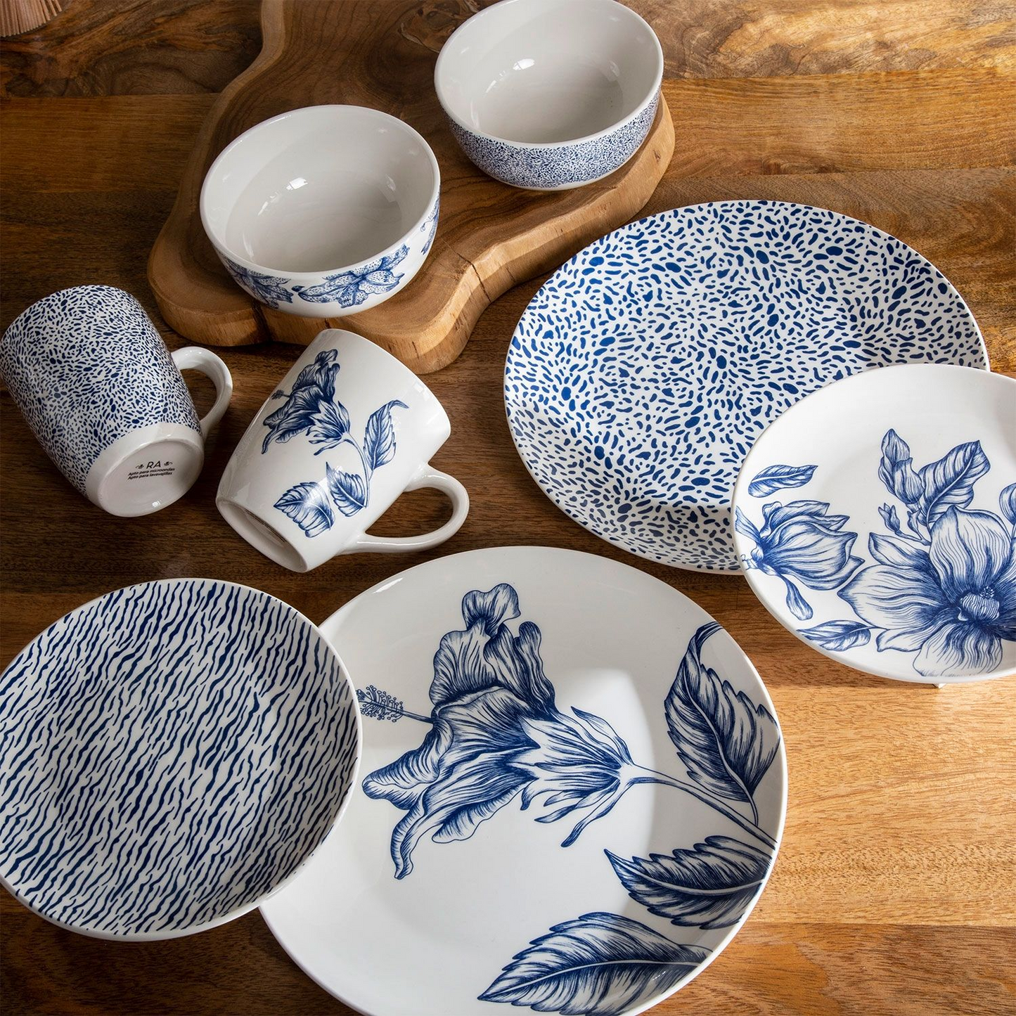 Juego Vajilla Roberta Allen 48 Piezas Botanical Blue